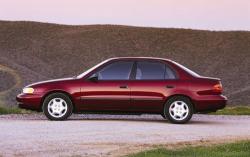 2001 Chevrolet Prizm #2