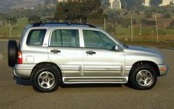 2003 Chevrolet Tracker #7