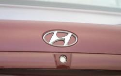 2002 Hyundai Elantra #2