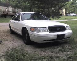 2002 Ford Crown Victoria #5