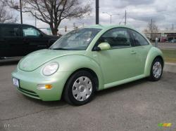 2002 Volkswagen New Beetle #3