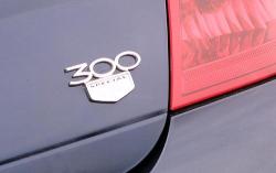 2004 Chrysler 300M #9