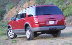 2005 Ford Explorer #10