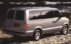 2005 Chevrolet Astro #2