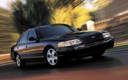 2004 Ford Crown Victoria #3