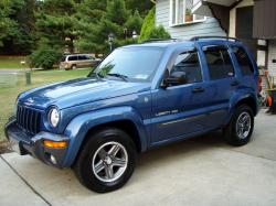 2004 Jeep Liberty #25