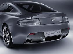 2005 Aston Martin V12 Vanquish #9