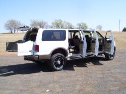 2005 Ford Excursion #16