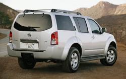 2005 Nissan Pathfinder #9
