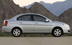 2007 Hyundai Accent #4