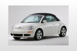 2007 Volkswagen New Beetle #2