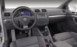 2008 Volkswagen GTI #16
