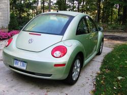 2008 Volkswagen New Beetle #3