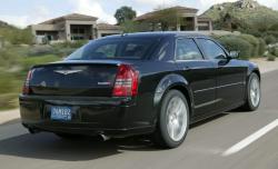 2009 Chrysler 300 #11