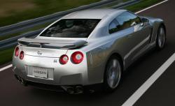 2009 Nissan GT-R #16