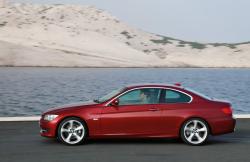 2010 BMW 3 Series #14