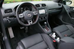 2010 Volkswagen GTI #21