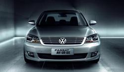 2010 Volkswagen Passat #8