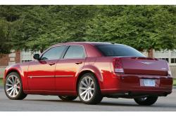 2010 Chrysler 300 #6