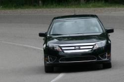 2011 Ford Fusion Hybrid #16