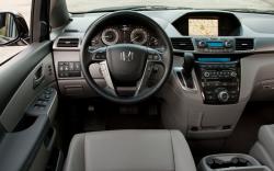 2011 Honda Odyssey #12
