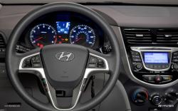 2011 Hyundai Accent #18