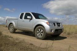 2011 Nissan Frontier #10