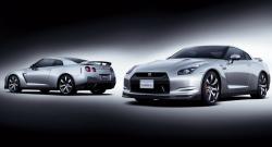 2011 Nissan GT-R #11
