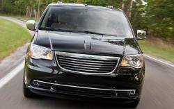 2011 Chrysler Town and Country #7