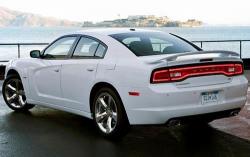 2011 Dodge Charger #6