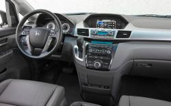 2012 Honda Odyssey #15