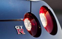 2012 Nissan GT-R #8
