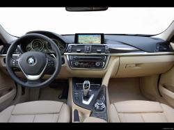 2013 BMW 3 Series #16