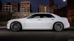 2013 Chrysler 300 #6