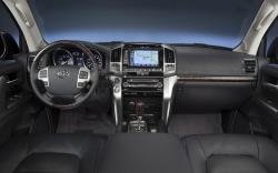 2013 Toyota Land Cruiser #5