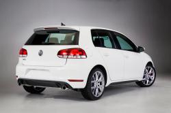 2013 Volkswagen GTI #11