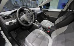 2013 Volkswagen Jetta Hybrid #4