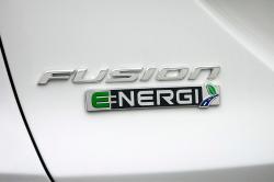 2013 Ford Fusion Energi #7