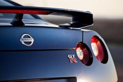 2013 Nissan GT-R #8