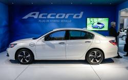 2014 Honda Accord Hybrid #13