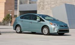 2014 Toyota Prius Plug-in #11