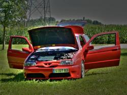Alfa Romeo 145 is the red venom 