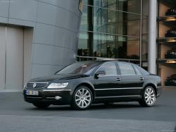 All new Volkswagen Phaeton shows how much work is done on it! 