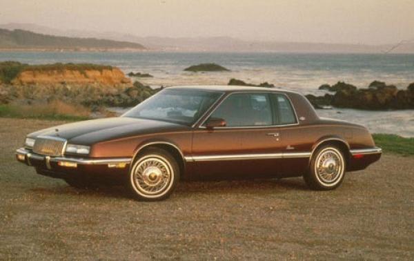 1990 Buick Riviera #1