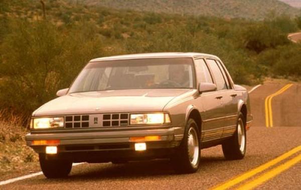 1990 Oldsmobile Ninety-Eight #1