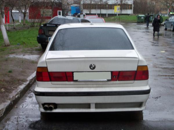 1991 BMW 5 Series #1