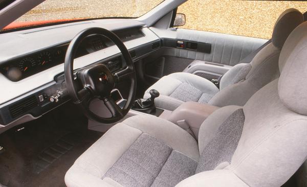1991 Chevrolet Lumina #1
