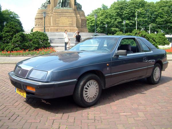 1991 Chrysler Le Baron #1