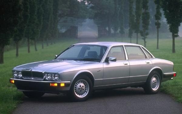 1991 Jaguar XJ-Series #1
