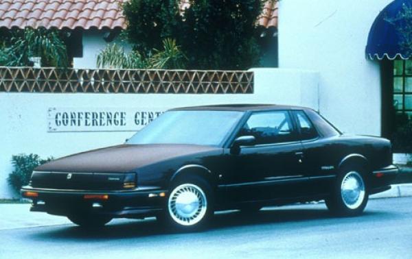 1991 Oldsmobile Toronado #1